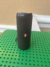 Alto-falante portátil JBL Flip 4 Bluetooth - Bronze/preto mostrado comprar usado  Enviando para Brazil