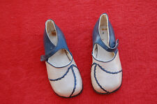 Ancienne chaussure poupée d'occasion  La Côte-Saint-André