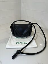 Usado, Bico Bottega Veneta tiracolo couro preto com autenticação entrupy comprar usado  Enviando para Brazil