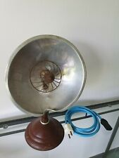 Ancienne lampe radiateur d'occasion  Le Quesnoy