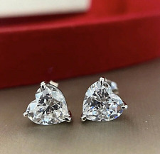 Pendientes de tachuelas para mujer con diamantes de corte corazón de 4 quilates enchapados en oro blanco 14 K segunda mano  Embacar hacia Argentina