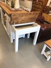 Lovely small desk for sale  WHITSTABLE