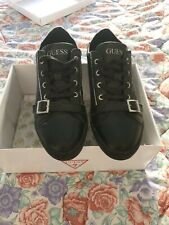 Sneakers donna guess usato  Montieri