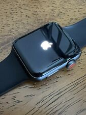 Smartwatch Apple Watch Series 3 42mm estojo de alumínio pulseira esportiva preta -... comprar usado  Enviando para Brazil