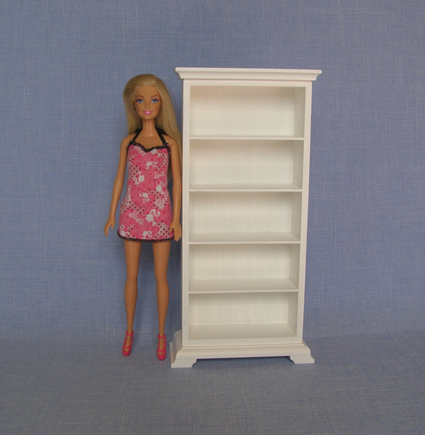Bookcase for inch for sale  