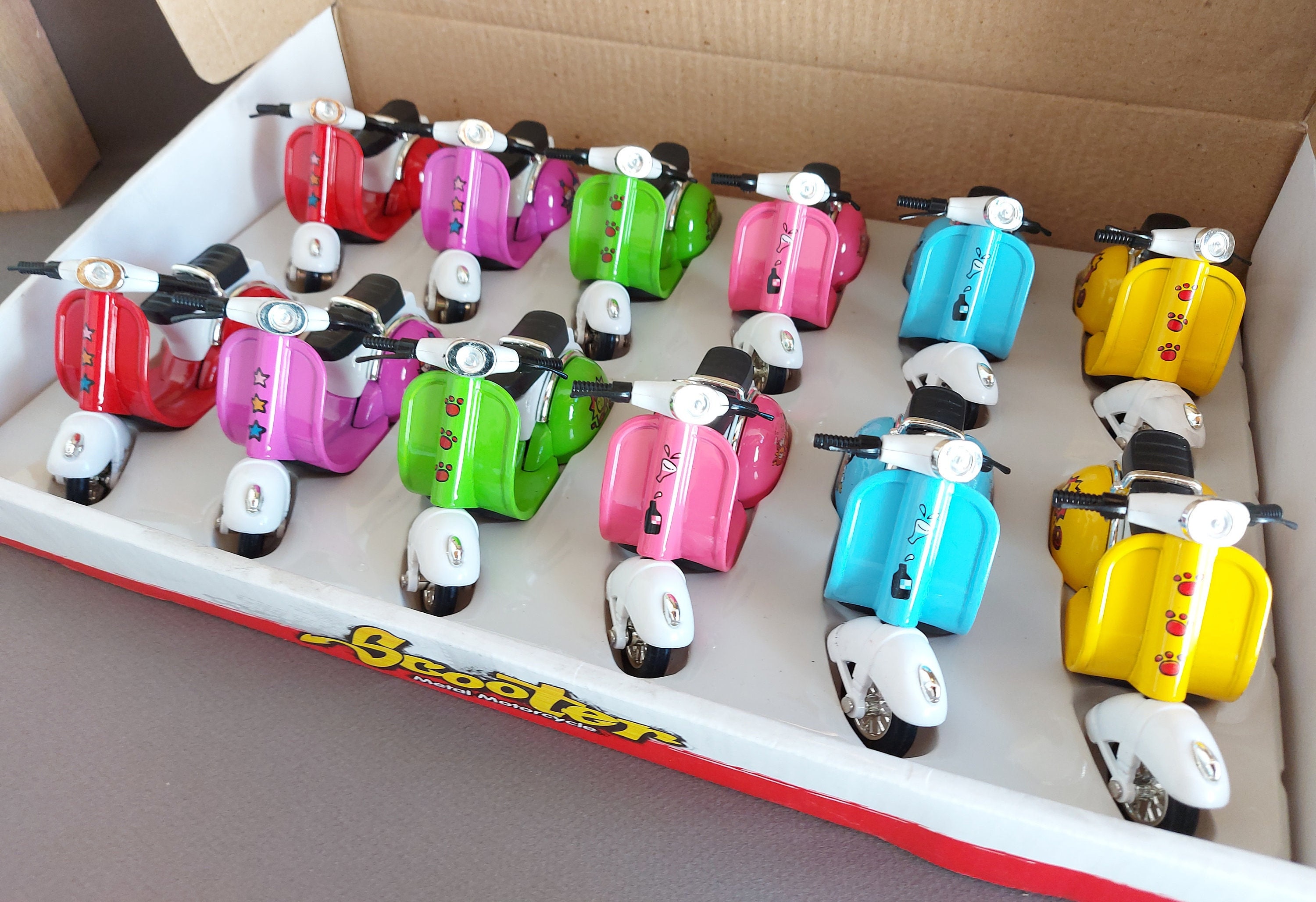 Vespa scooter diecast for sale  