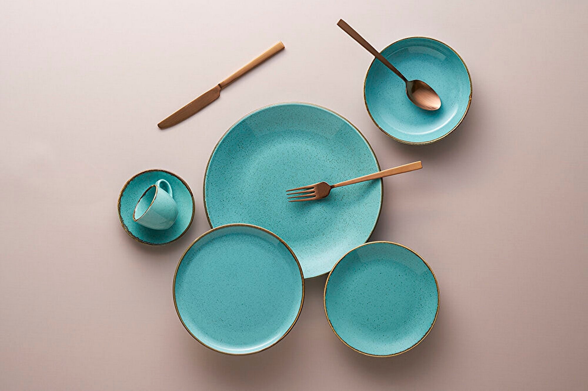 Siri turquoise porcelain for sale  