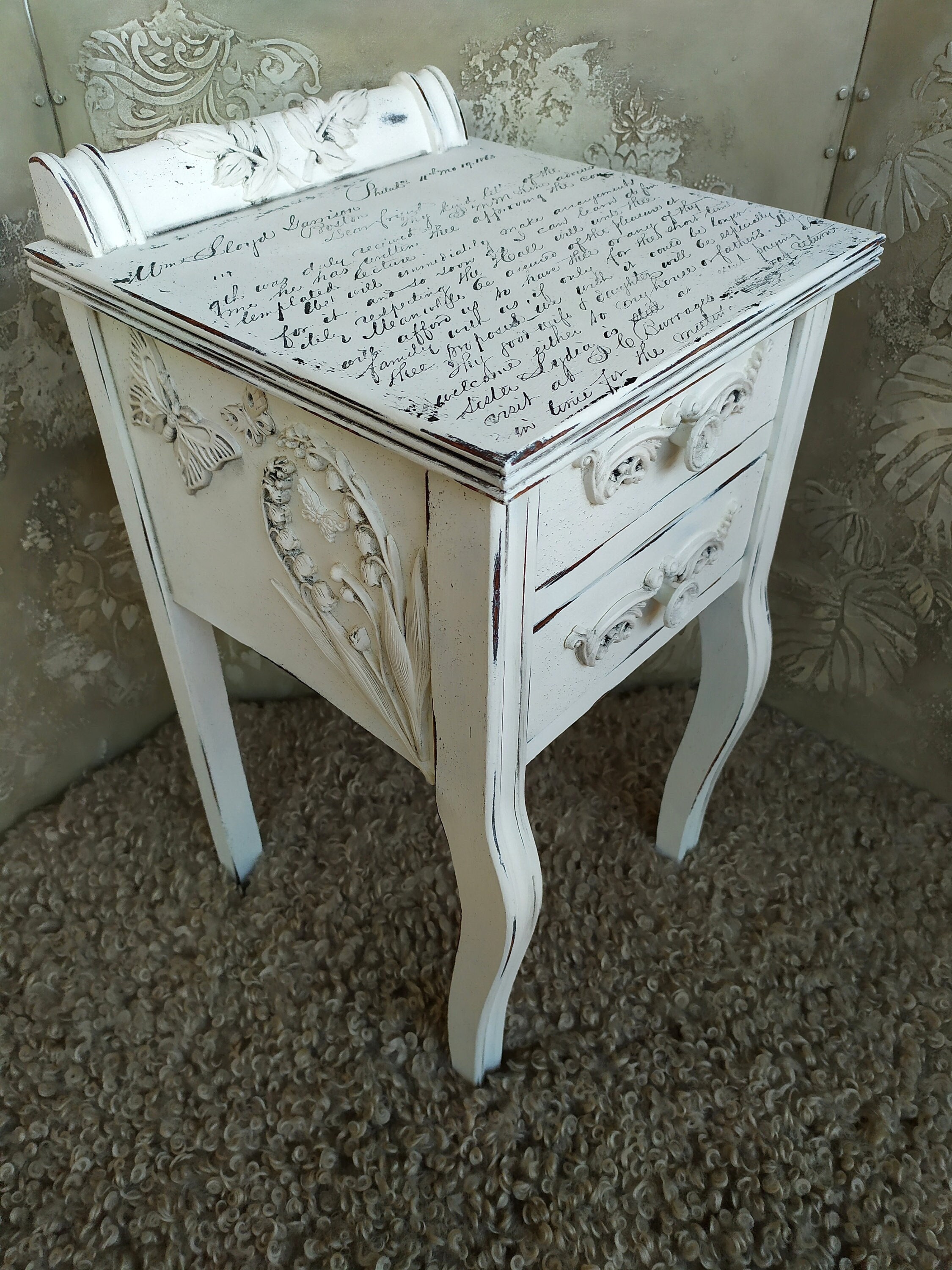 Shabby chic style for sale  