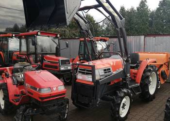 Traktor ogrodniczy 25KM Kubota GL25 oryginalny ładowacz na sprzedaż  Kobiele Wielkie