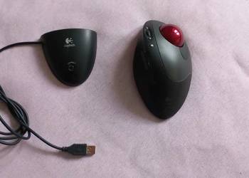 Używany, Mysz bezprzewodowa Logitech T-RB 22 do grafiki komputerowej na sprzedaż  Trąbki Wielkie