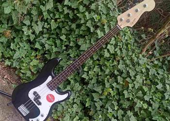 Nowa gitara basowa Squier Precision na sprzedaż  Tuszyn