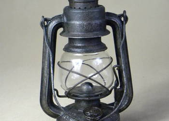 Używany, Stara niemiecka lampa naftowa Feuerhand 225 Medium na sprzedaż  Legnica