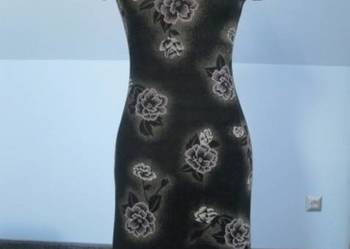 Używany, Wieczorowa, elegancka sukienka maxi w kwiaty na sprzedaż  Kraków