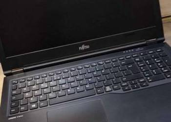 Laptopy Fujitsu U757, i5 7gen, 2 sztuki uszkodzone na sprzedaż  Drzycim