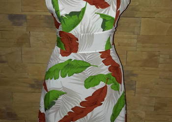 Używany, Letnia, przewiewna sukienka z wiązaniem na plecach na sprzedaż  Piekary Śląskie