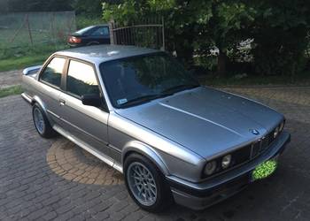 325iX coupe po remoncie blacharskim, zabytek pierwszy X drive na sprzedaż  Warszawa