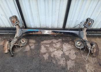 Używany, OŚ BELKA TYŁ CITROEN C4 I 3D COUPE 04-08 na sprzedaż  Włoszczowa