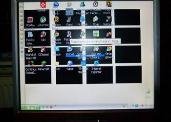 Używany, Monitor Belinea 17'' LCD DVI VGA audio na ścianę na sprzedaż  Zamość