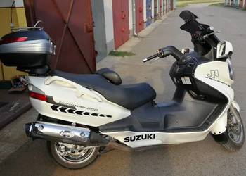 suzuki burgman 650 na sprzedaż  Ostrowiec Świętokrzyski