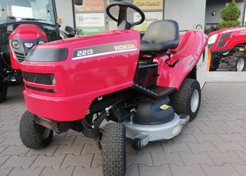 Traktor ogrodowy kosiarka z pługiem śnieżnym Honda 2213hydro, używany na sprzedaż  Kobiele Wielkie