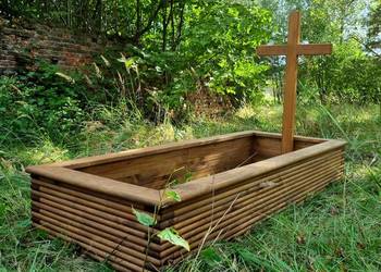 Nagrobek drewniany MASYWNY obudowa grobu obrzeże nagrobne na sprzedaż  Kalety