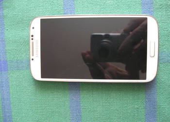 Telefon   Samsung Galaxy S4 Piękny   LCD AMOLED 5&quot; do wymian na sprzedaż  Ełk