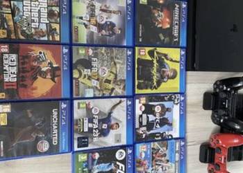 Konsola PS4 + 2 pady + 14 gier na sprzedaż  Wrocław