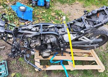 kawasaki z750 części silnik iskrownik dekiel licznik sprzęgło wahacz felga na sprzedaż  Białystok