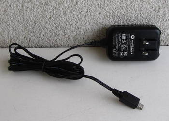 Motorola SPN5185A  ładowarka wyjście 5.0V 550mA, używany na sprzedaż  Olecko