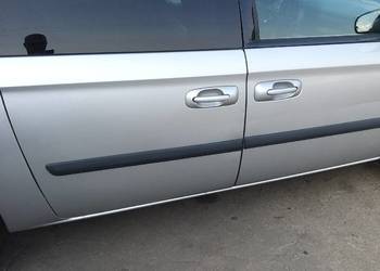 CHRYSLER GRAND VOYAGER DRZWI PRAWE  SREBRNE 01-07 R, używany na sprzedaż  Kawnice