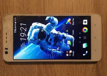 Smartfon HTC Desire 825 2 GB / 16 GB 4G (LTE) biały na sprzedaż  Warszawa