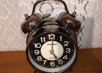 Zegar metalowy retro na sprzedaż  Osiek Mały