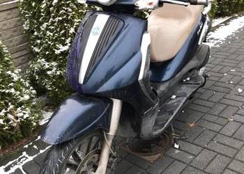 Piaggio Beverly 300 Vespa 300 Częsci Silnik Rama na sprzedaż  Częstochowa