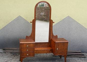 Toaletka Orzechowa __ po renowacji ___ antyki na sprzedaż  Zabrze