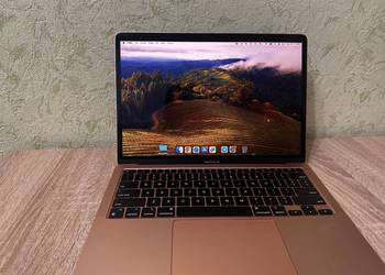 Macbook Air M1 2020 256/8gb w doskonałym stanie na sprzedaż  Zwoleń