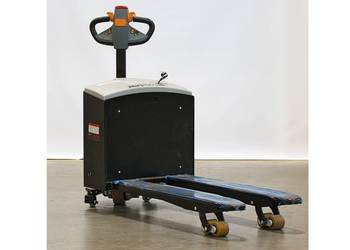 Wózek paletowy elektryczny / paleciak elektryczny ESL30 3000kg, używany na sprzedaż  Smolice