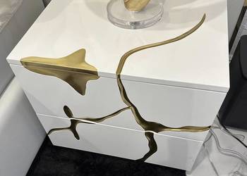Używany, Biała złota nowoczesna szafka nocna komoda stolik poboczny na sprzedaż  Nowy Sącz