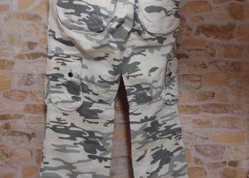 Używany, (40/L) Dżinsowe spodnie moro, jeansy, dżinsy z Niemiec na sprzedaż  Kraków