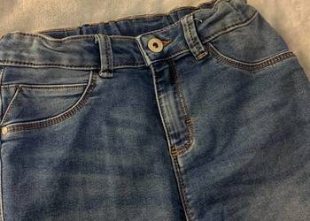 Spodnie / jeansy dla dzieci niebieskie, używany na sprzedaż  Jasło