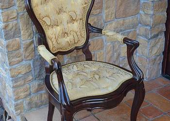 Używany, Fotel stylowy ludwik drewniany brązowy na sprzedaż  Kalisz