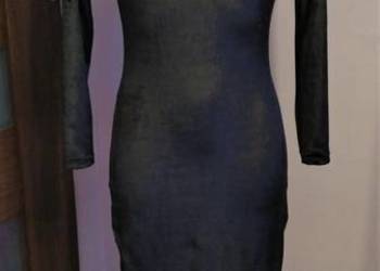 Długa czarna welurowa sukienka UNIQUE rock metal gothic emo na sprzedaż  Krosno