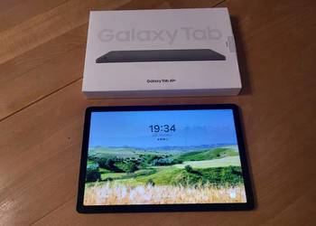 Tablet Samsung Galaxy Tab A9+, 4/64GB + Etui na sprzedaż  Szczecinek