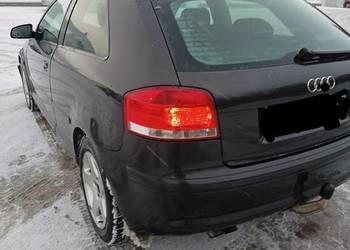 Zderzak tylny audi a3 8p Lw9z na sprzedaż  Kłodzko