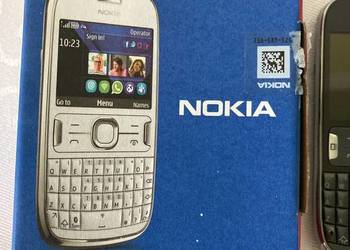 Używany, Telefon Komórkowy Lata 2011 Nokia Asha 320 Ładowarki Vintage Oryginalny na sprzedaż  Czerwionka-Leszczyny