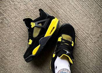 Używany, Nike Air Jordan 4 Retro Thunder yellow na sprzedaż  Kraków