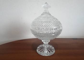 Szklana bomboniera stare szkło kryształowe jak Ząbkowice, używany na sprzedaż  Borów
