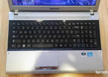 Laptop Samsung RV520 windows 8.1 / 6GB / 465GB - i3  - polecam na sprzedaż  Żnin