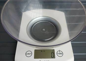 Waga kuchenna elektroniczna max.5 kg. WYSYŁKA GRATIS !!!!, używany na sprzedaż  Wiśniowa Góra