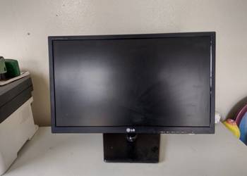 Monitor LCD LG Flatron E2442V-BN Wyprzedaż na sprzedaż  Jaromierz