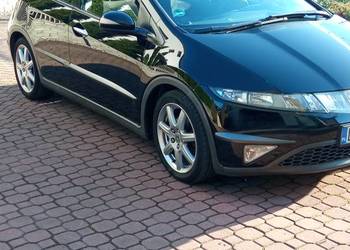 Honda Civic 1,8 Executive rok 2007 na sprzedaż  Łuków